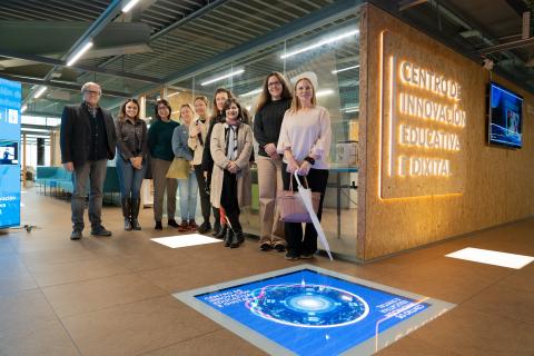 Visita ao CIEDix de profesorado do CPI O Cruce e do centro educativo Bromangymnasiet de Hudiksvall